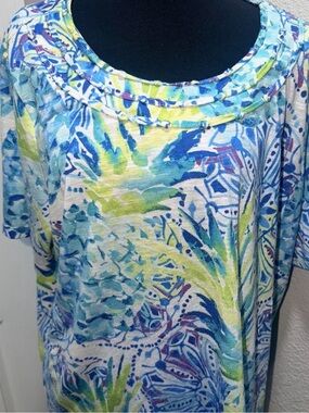 Alfred Multicolor Floral Print Top with Black
